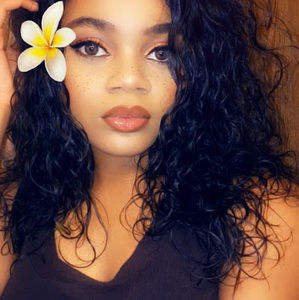 Meet your Posher, Constance